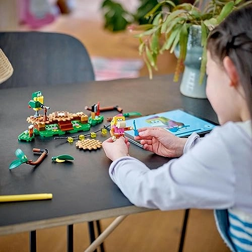 Super Mario Picnic at Mario's House Expansion Set (71422) - Yellow Yoshi figure compatible with 71360 71387 71403