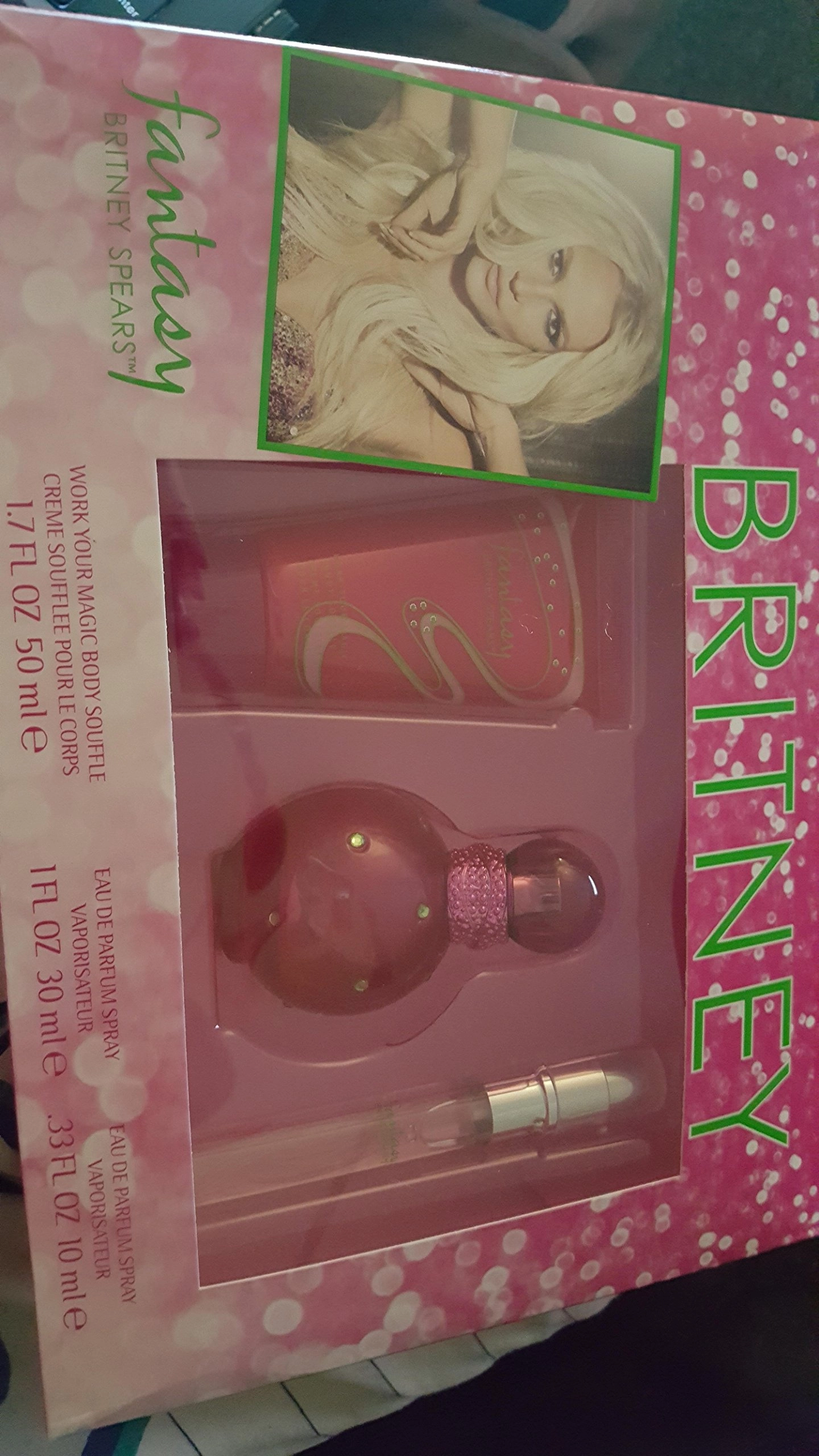 Elizabeth Arden Inc Fantasy - Floral, Fruity 3 Piece Set