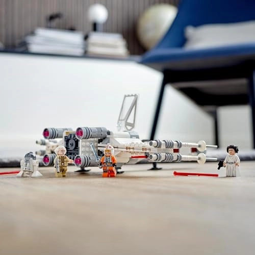 Star Wars Luke Skywalker’s X-Wing Fighter (75301)