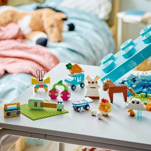 Vibrant Creative Brick Box (11038.0)