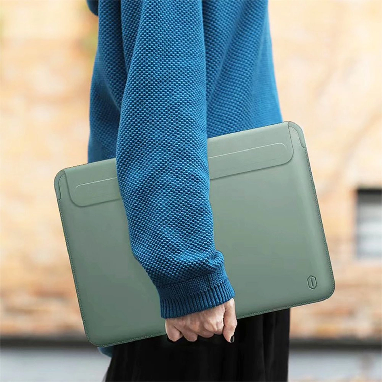 Skin Pro Slim Stand Sleeve for 16.2-Inch Laptop