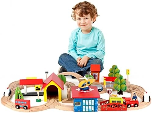 Qilay Wooden Train Set - 69 PCS