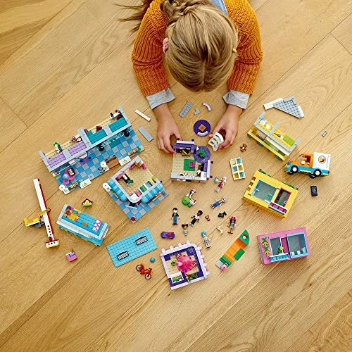 LEGO Friends Main Street Building (41704)