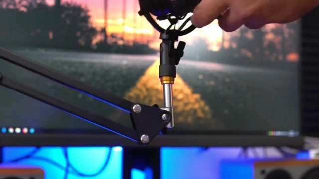 AU-A04 USB Microphone