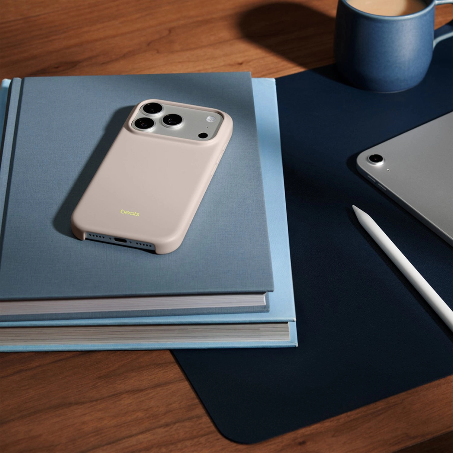 Kickstand & Camera Control Case - Hard plastic with MagSafe for iPhone 17 Pro