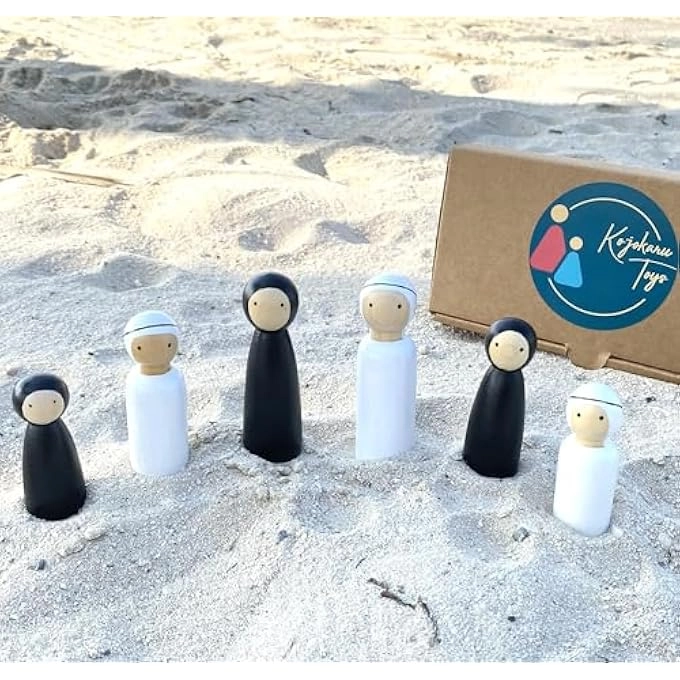 Little Emirati Family Wooden Peg Dolls Set - 36 months - 8 years 6 pieces