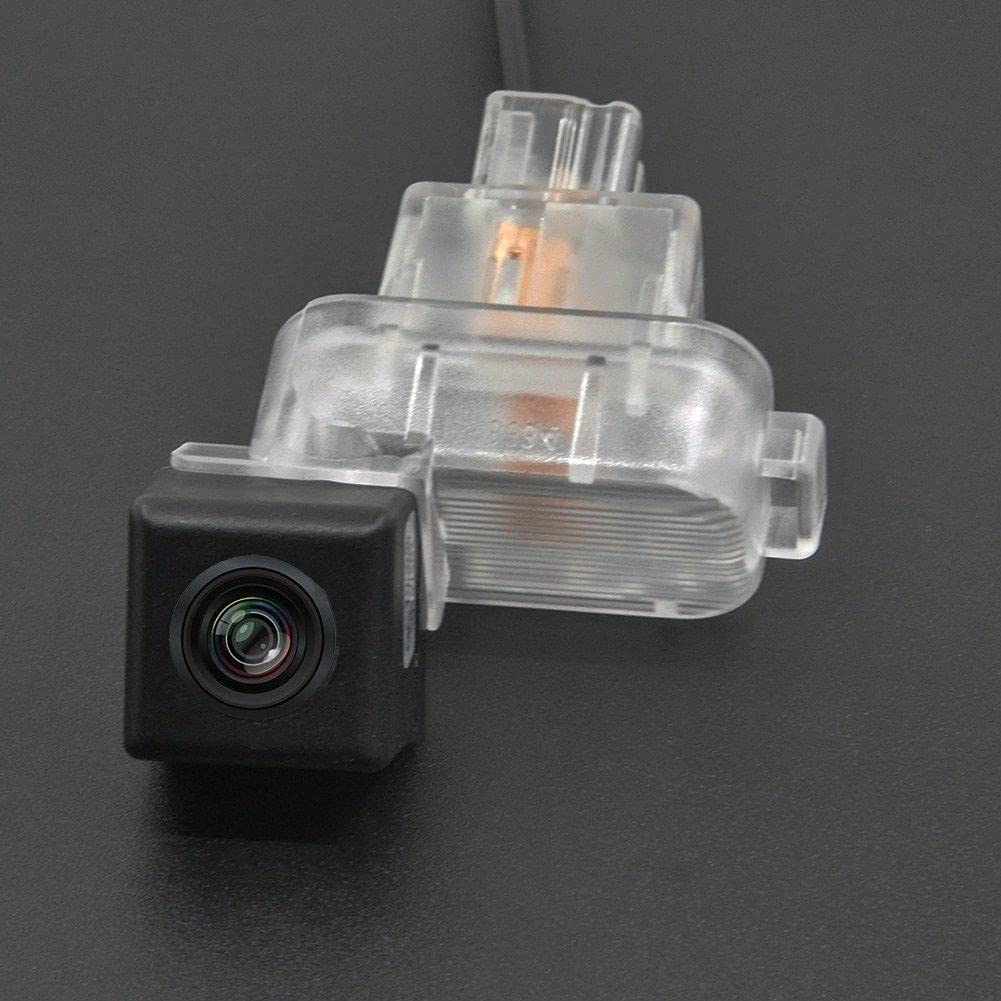 Rear View Reverse Backup Tracks Camera - 728 x 512