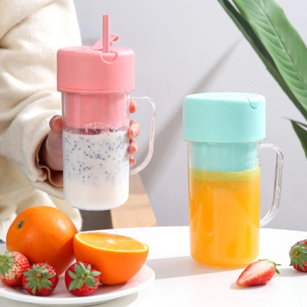 Portable Electric Juice Blender