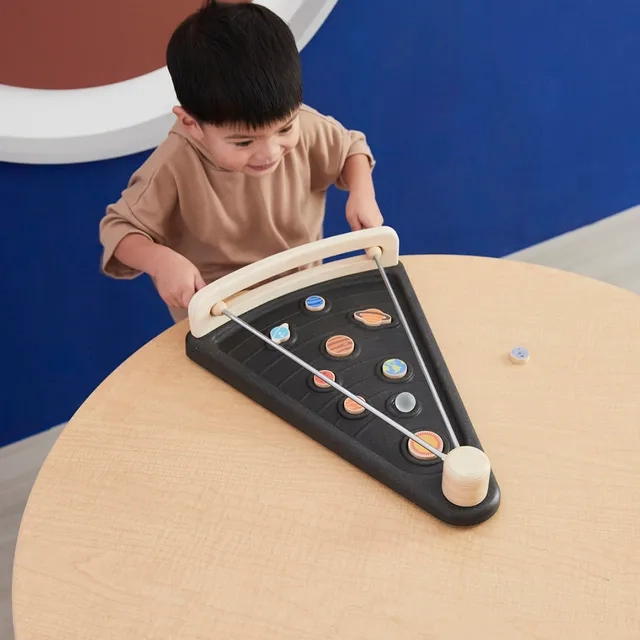 Land The Planet Game - Suitable for 3 years and above