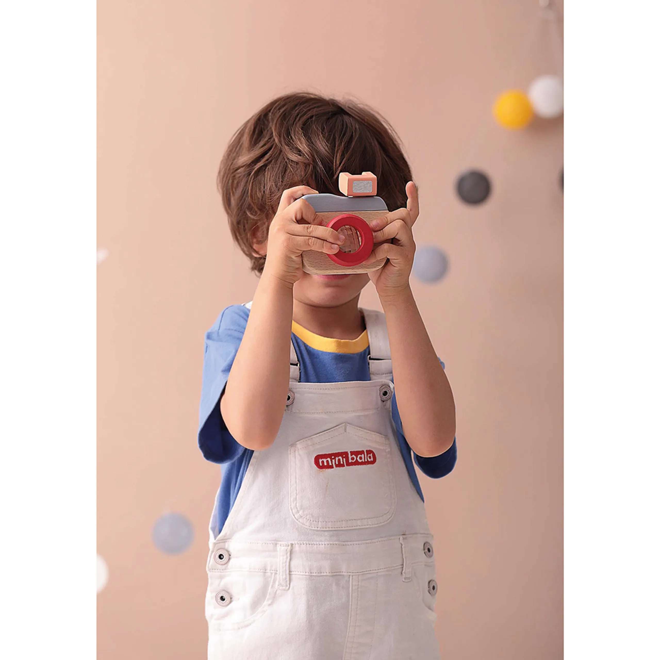 Wooden Toy Camera - Suitable for 3 years and above 1pc