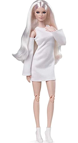 Barbie Made to Move Basics - Tall Plastic Blonde Hair Ages 6+