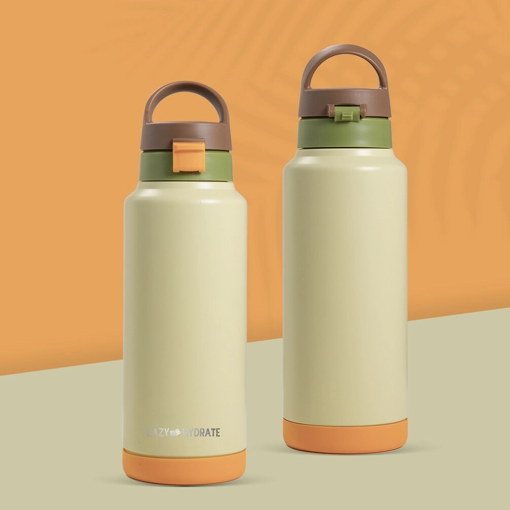 Vacuum Insulated Water Bottle - 950ml + Lunch Bag