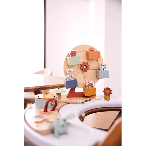 Animals Ferris Wheel Play-Tray - Suitable for 12 Months & Above.