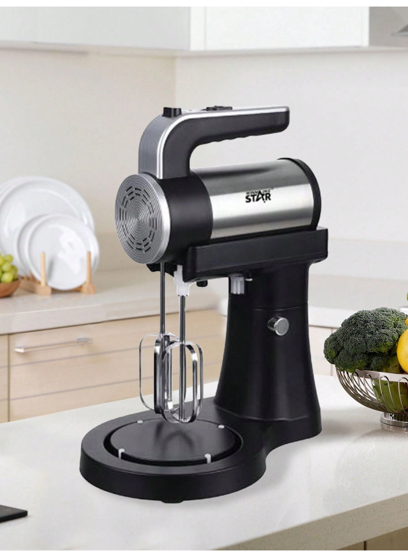 Stand and Hand Mixer - 4.5L 450W