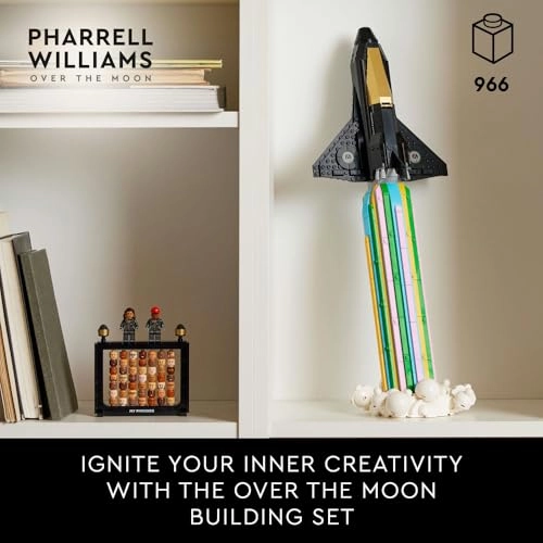 Icons Over the Moon with Pharrell Williams (10391) - Space Shuttle with Pharrell and Helen Minifigures