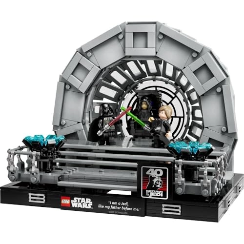 Star Wars Emperor's Throne Room Diorama (75352) - 40th Anniversary Luke Skywalker and Darth Vader Minifigures