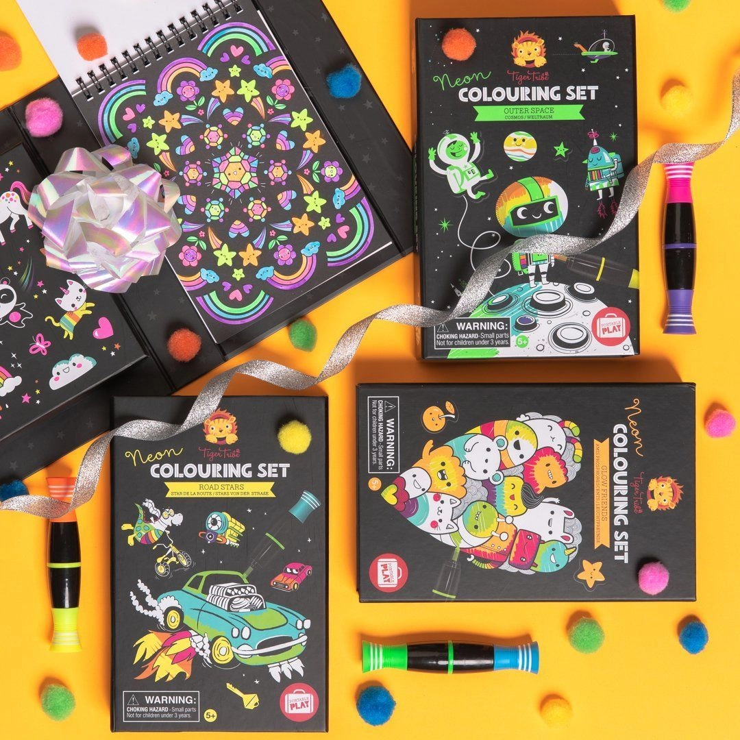 Neon Colouring Set Road Stars