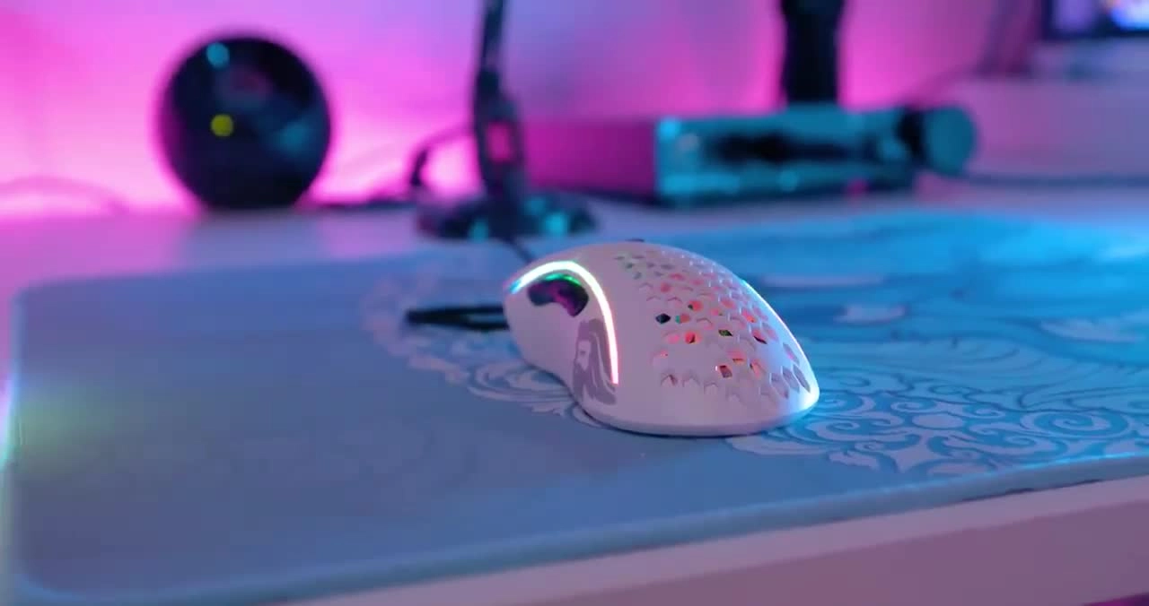Model D- (Minus) Gaming Mouse - USB