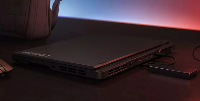 <p>Maxed out work &amp; play hours</p>