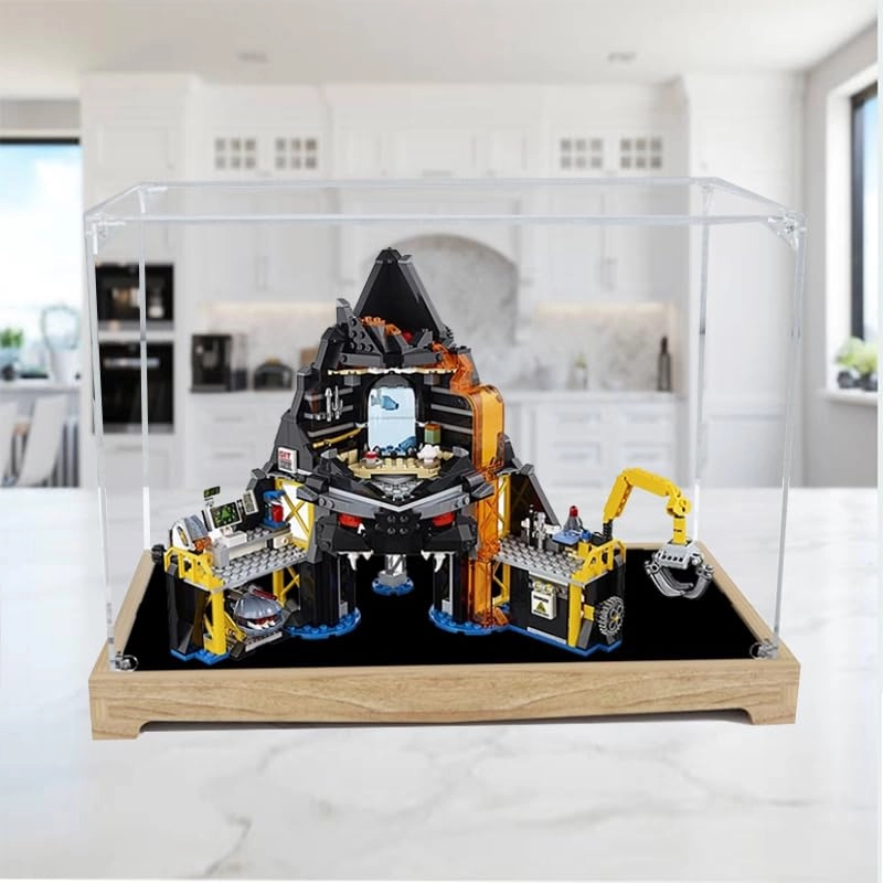 NINJAGO Garmadon’s Volcano Lair (70631)