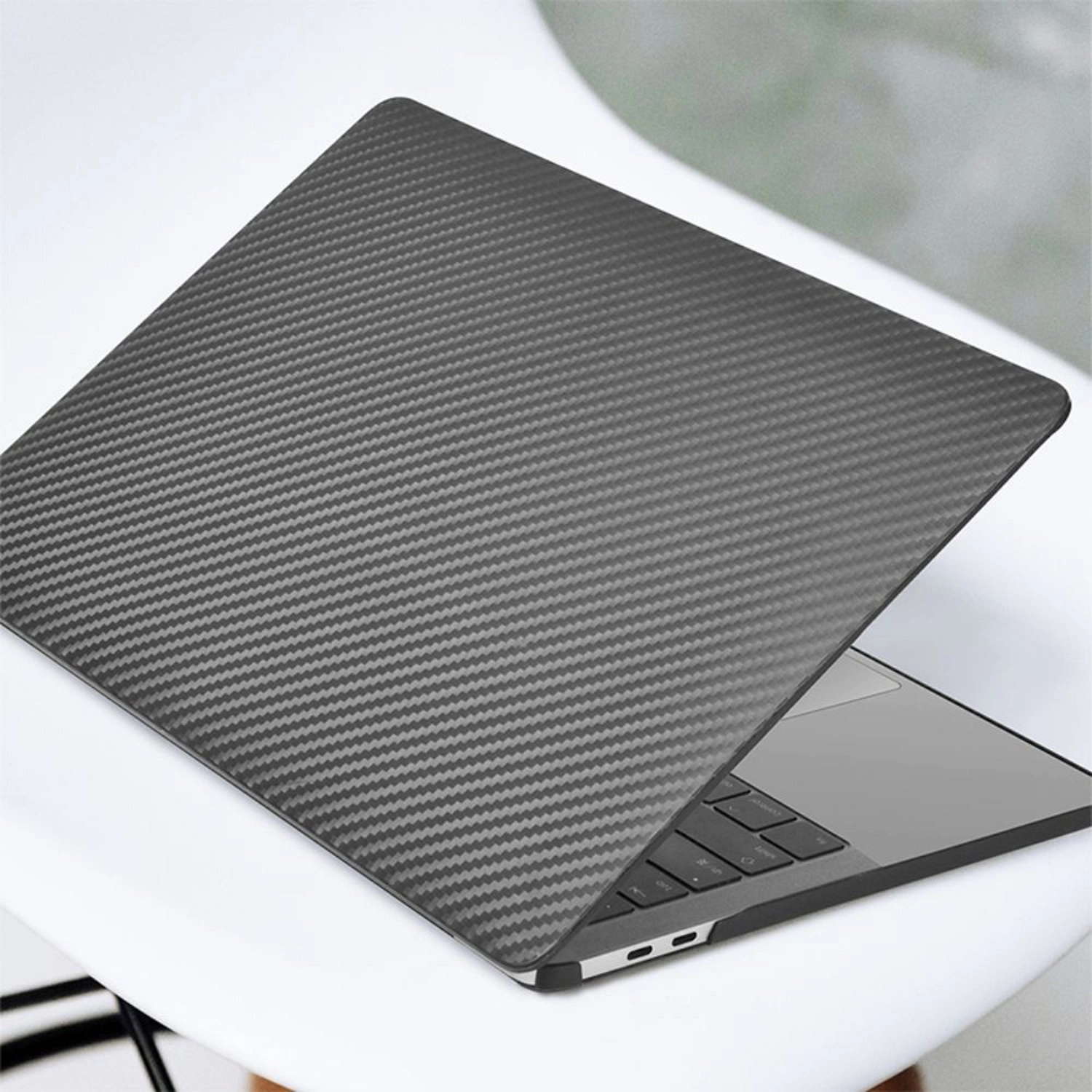 Ikavlar Protective Case for 16.2-Inch MacBook Pro