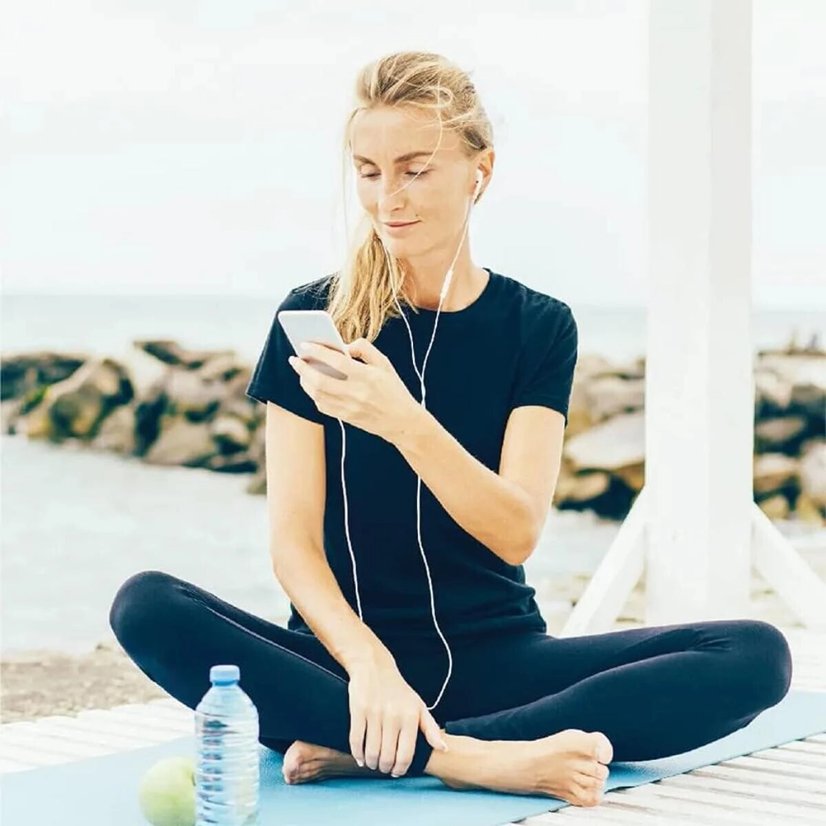 PB-STINEP-BK Wired Earbud