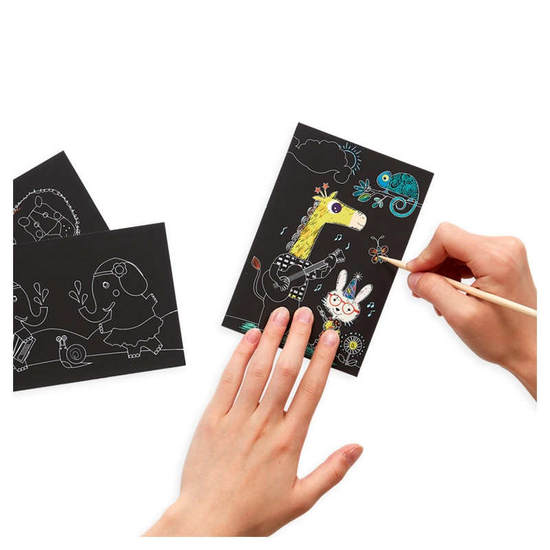 Mini Scratch & Scribble Art Kit - 4 illustrated scratch cards (4 x 6 inches) 2 rainbow DIY blank scratch cards (4 x 6 inches) 1 wooden stylus