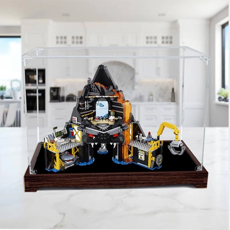 LegoNinjago Display Case (70631) - Clear Acrylic Walnut Bottom