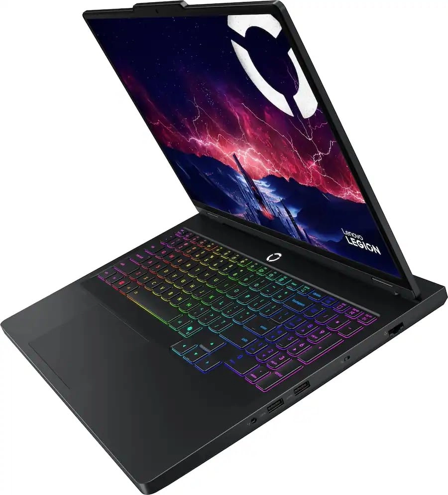 Legion Pro 5 16ADR10 - 16'' Ryzen 7-8745HX 32GB DDR5 1TB SSD