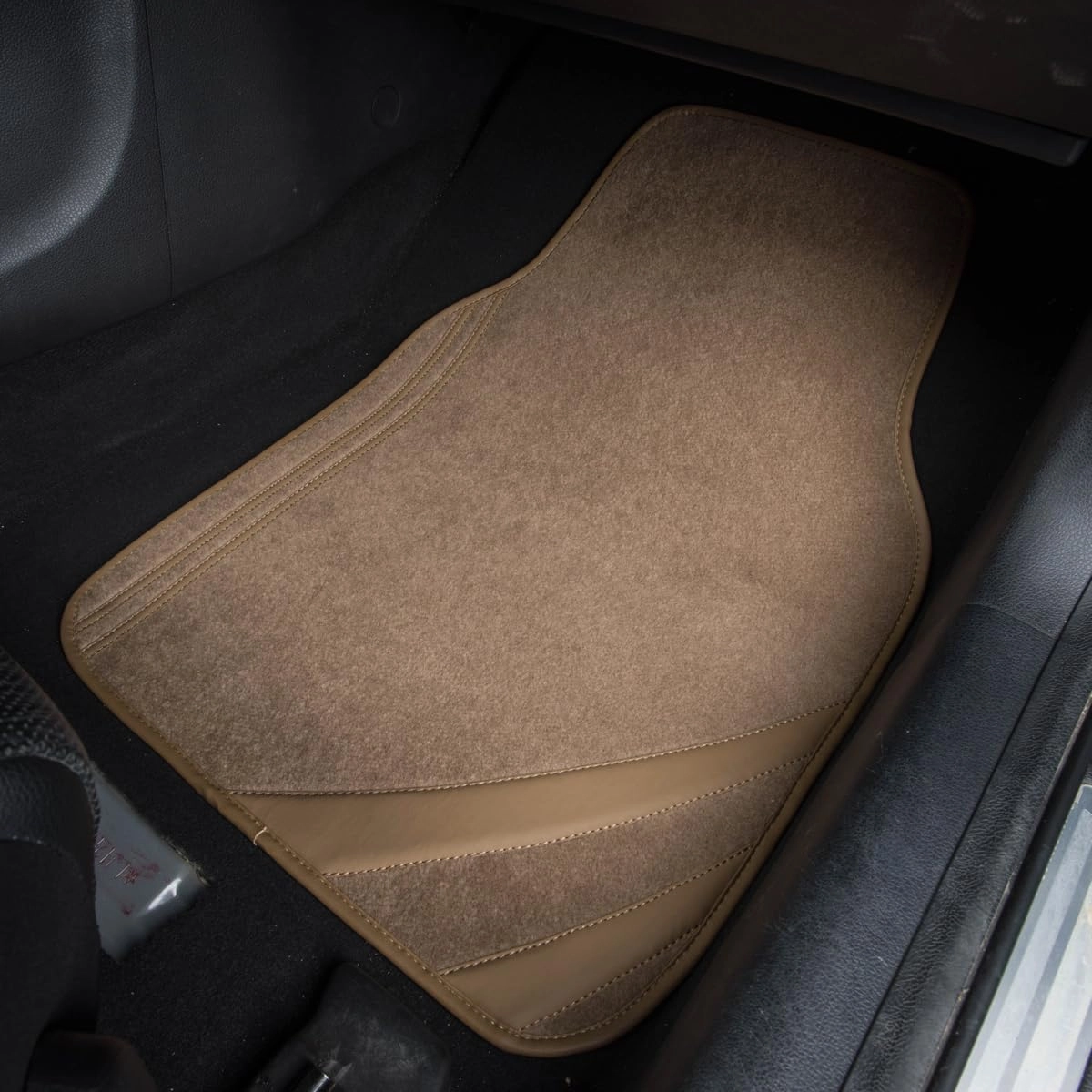 Faux Leather Car Mats - Blue Edge Universal Fit