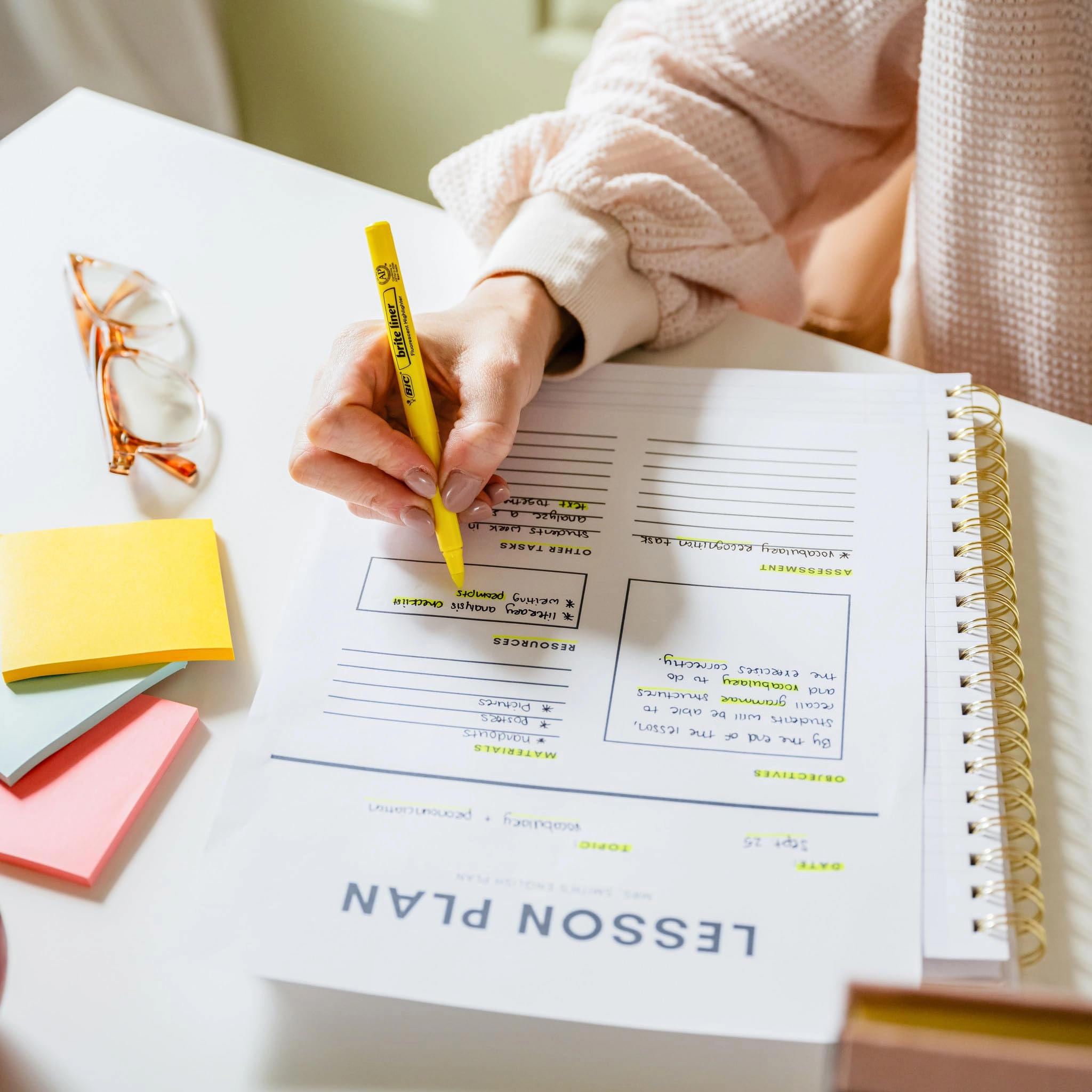 BriteLiner - Yellow Chisel