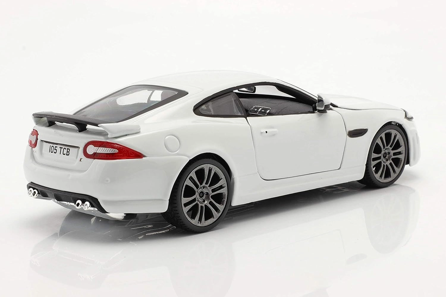 Jaguar XKR-S - 1:24