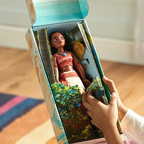 Moana Doll - 11 Inches Includes Brush