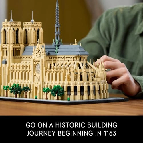 LEGO Architecture Notre-Dame De Paris (21061)
