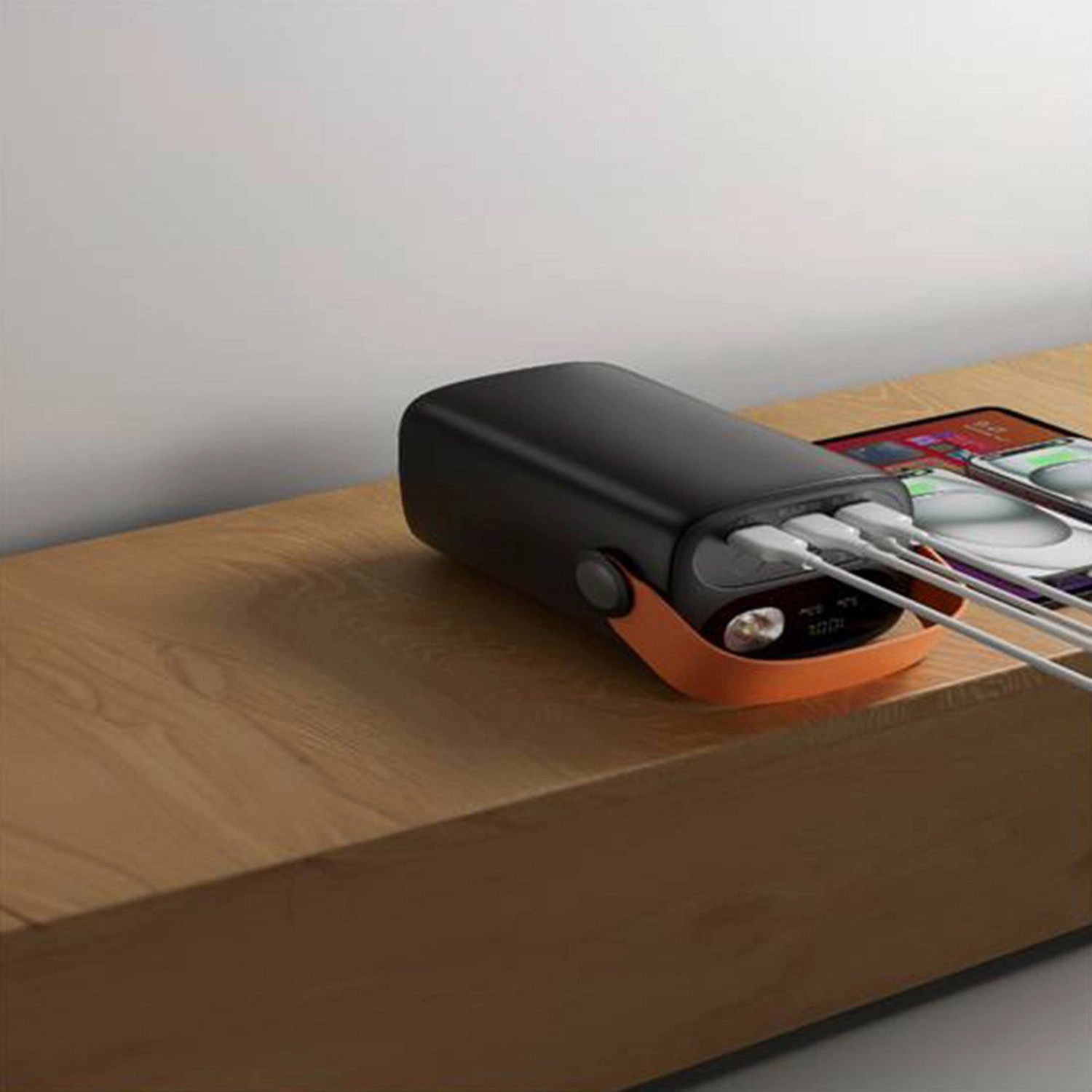 Hyper Core 40 - 40000 mAh 22.5/65 Watts 2 USB-A 2 USB-C