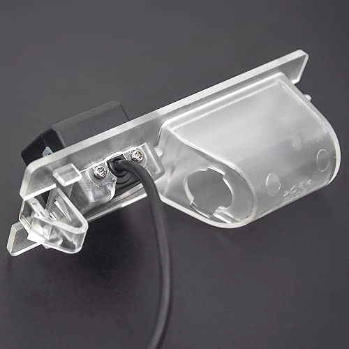 Rear View Reverse Backup Tracks Camera - 728 x 512