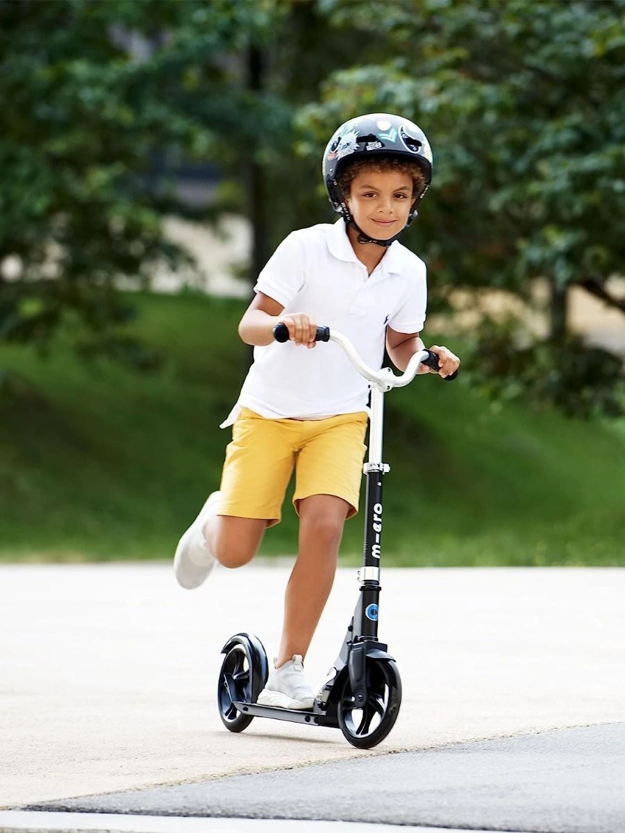 Cruiser LED Kick Scooter – 200mm LED