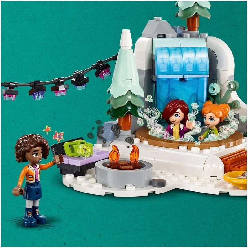 Friends Igloo Holiday Adventure Playset (41760)
