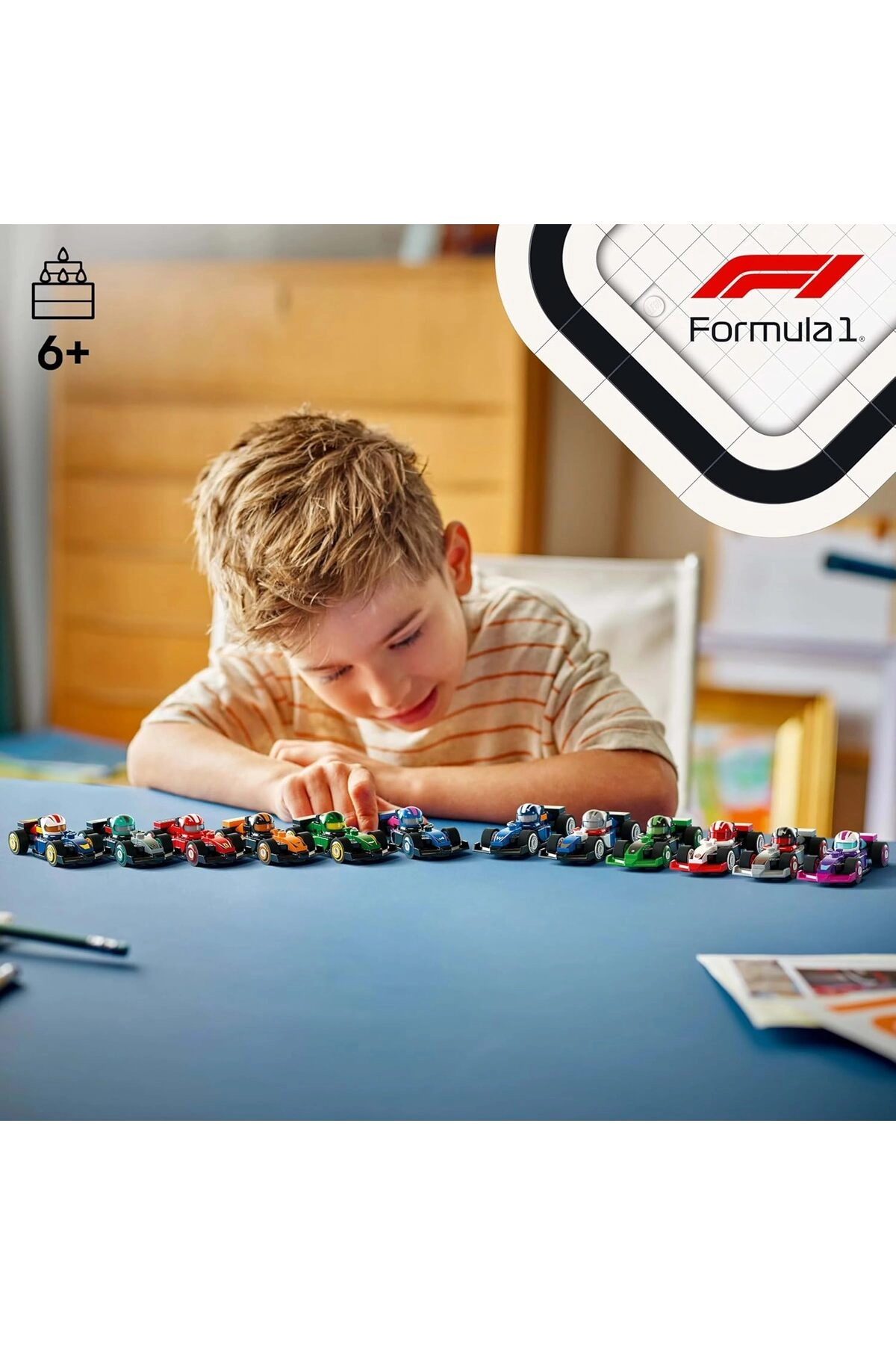 F1 Collectible Race Car Ferrari (71049-3)