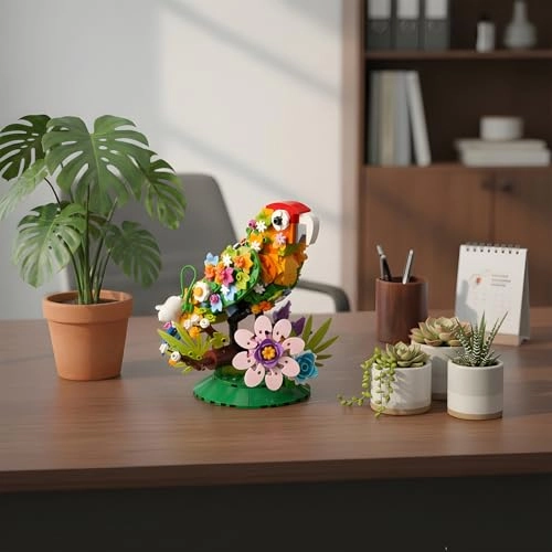 Scarlet Macaw Parrot Building Block Set - 396 pcs