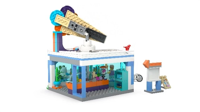 City Ice-Cream Shop (60363) - Cart Bike 3 Minifigures