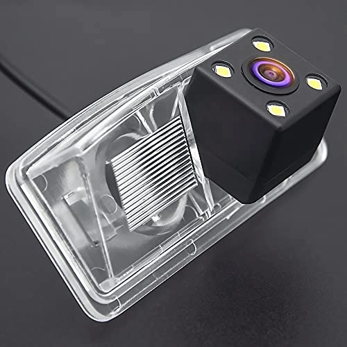 Rear View Reverse Backup Tracks Camera - 728 x 512