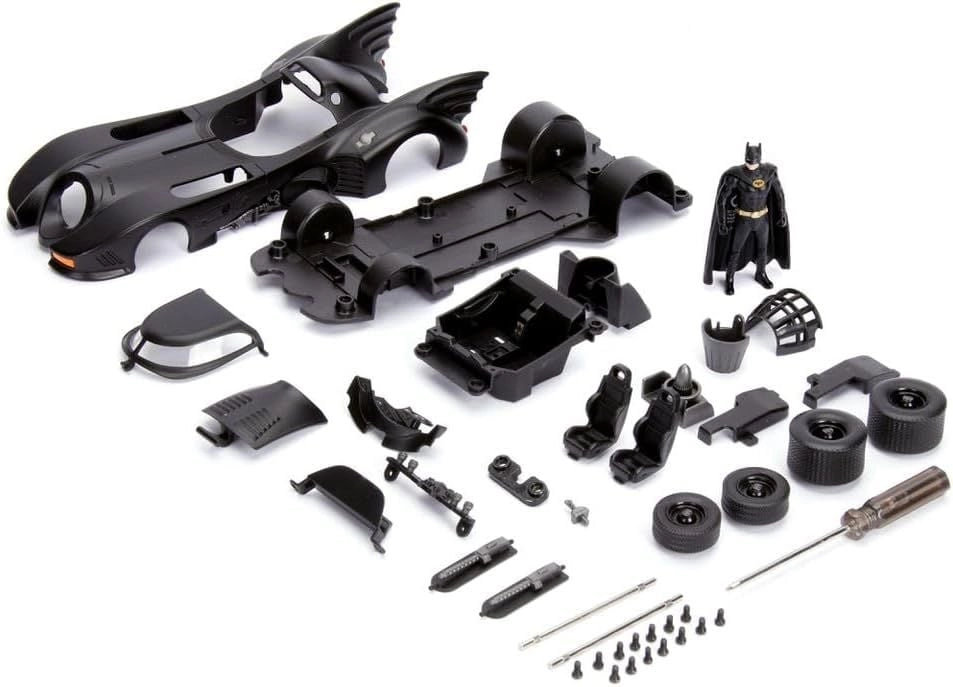 DC Comics Batman 1989 Batmobile - 1:24