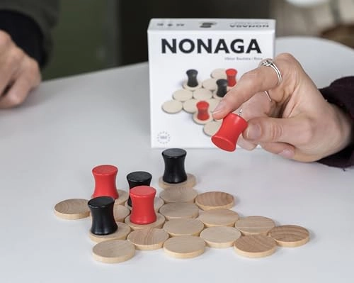 Nonaga: The Moving Board