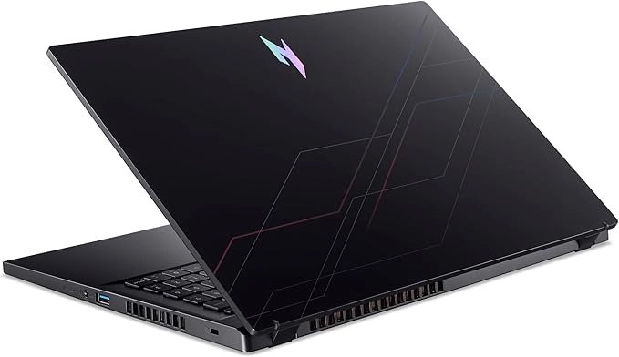 Nitro V 15 ANV15-52 - 15.6'' Core i7-13620H 16GB 1TB SSD