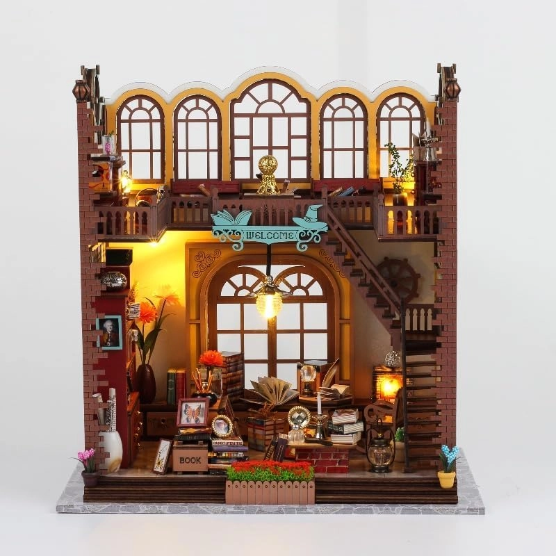 Magic Book House - Magic Book Store 1:24 Scale