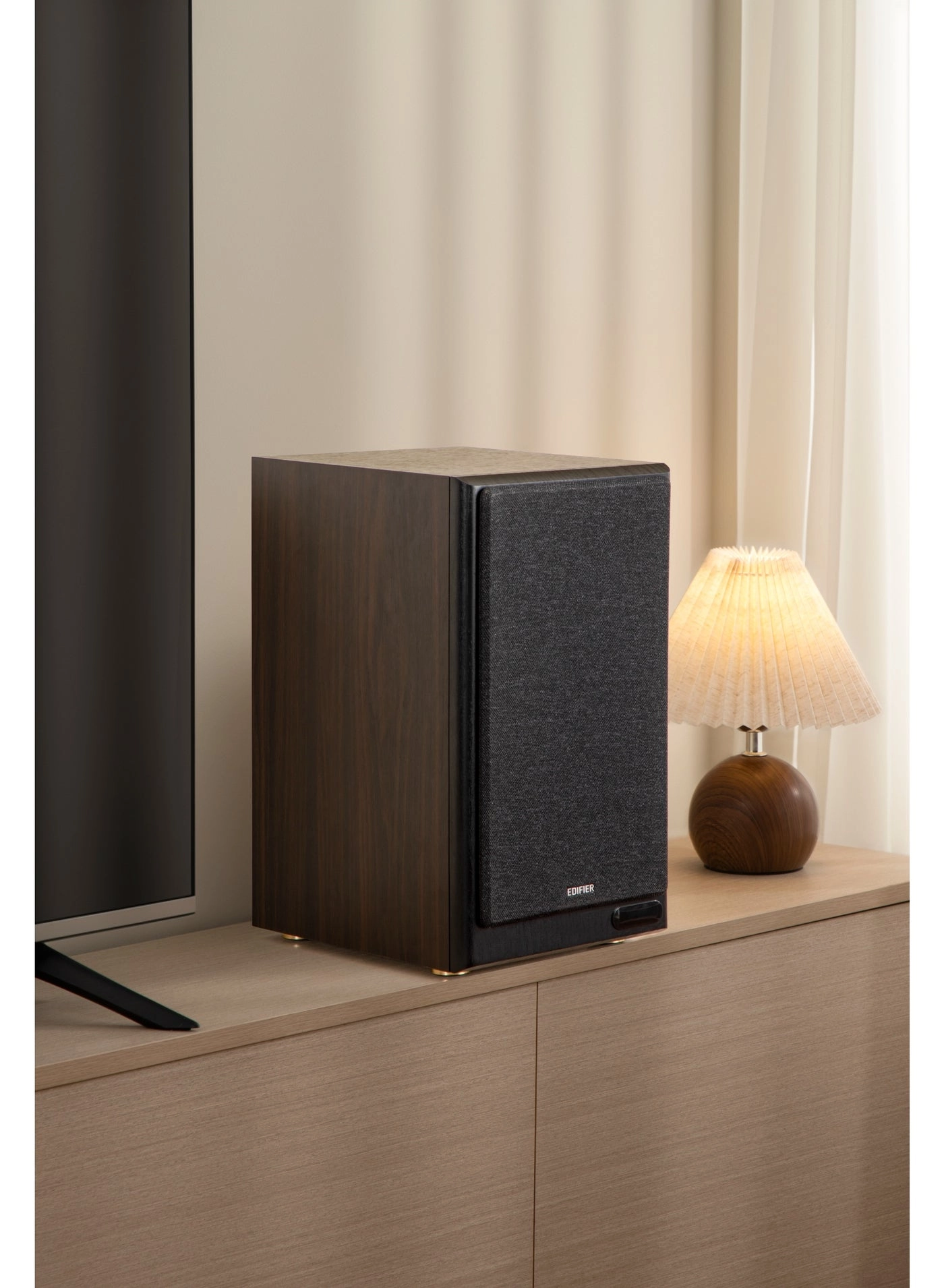 R2750DB MKII - 3-Way 144W RMS