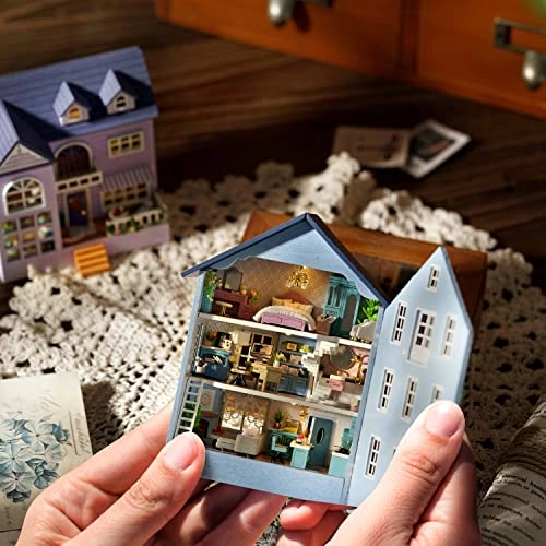 Miniature House Kit - Warm Manor