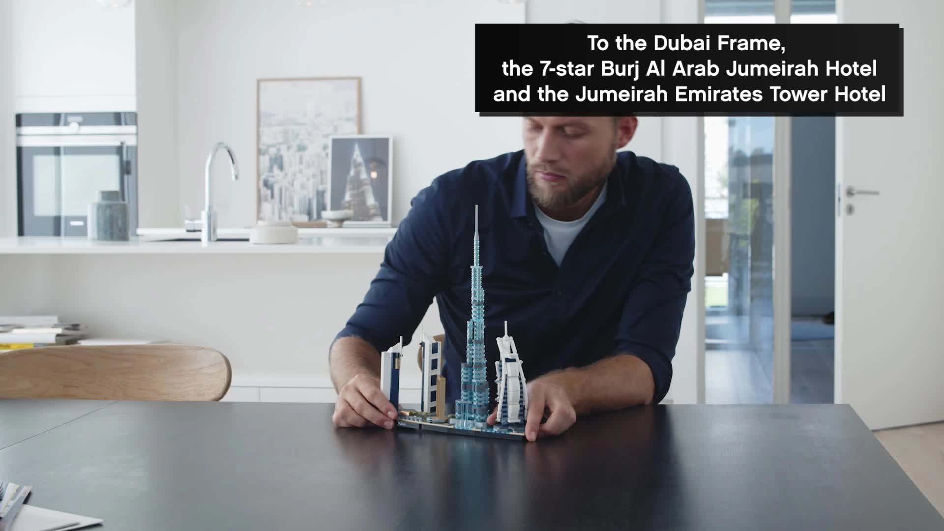 Architecture Skylines: Dubai (21052)