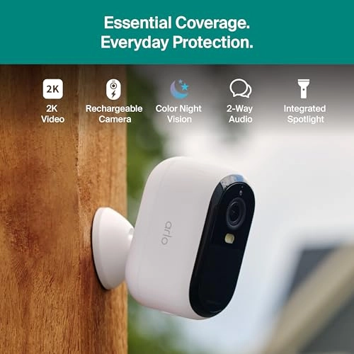 Essential Security Camera 2K + Solar Panels + Secure Plus Plan